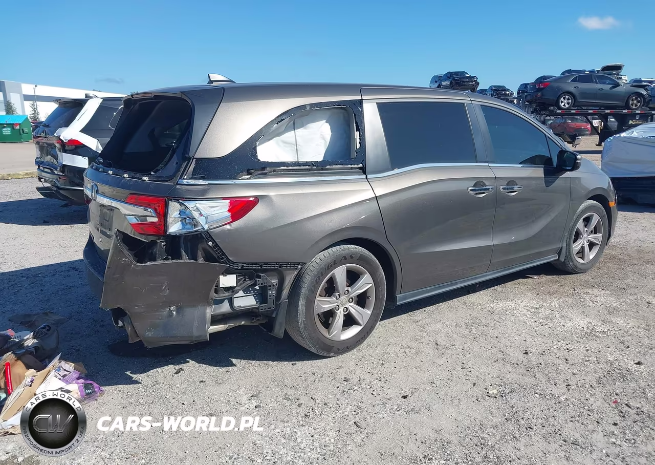 2018 Honda Odyssey Ex-L VIN:5FNRL6H70JB109418 - 4