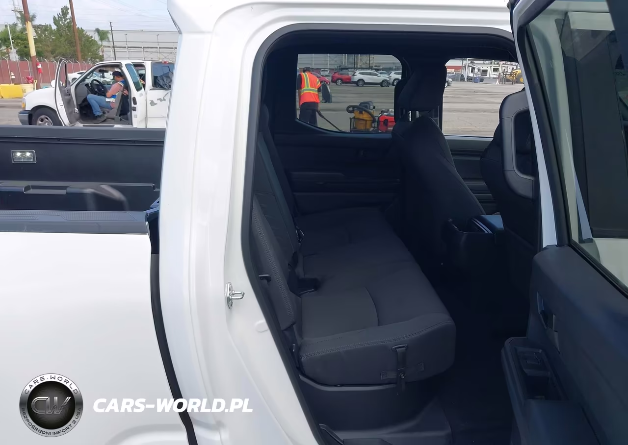 2026 Toyota Tacoma Sr5 VIN:3TMKB5FN4TM067284 - 8