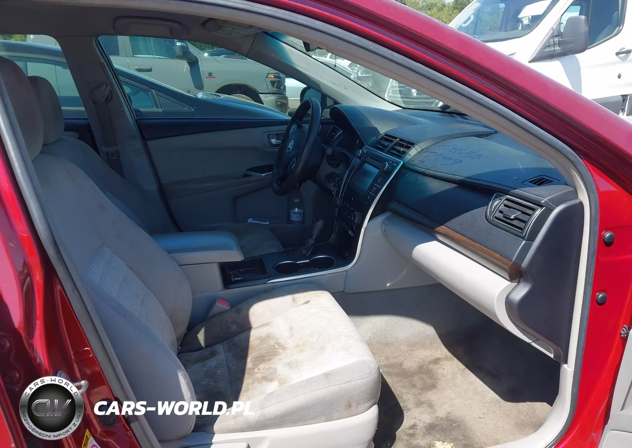 2017 Toyota Camry Le VIN:4T1BF1FK4HU621280 - 5