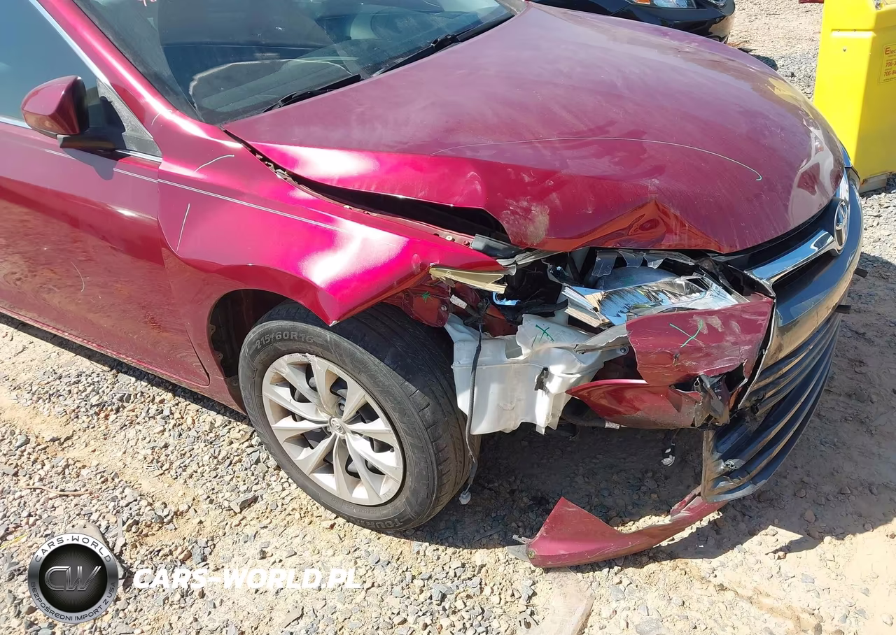 2017 Toyota Camry Le VIN:4T1BF1FK4HU621280 - 6