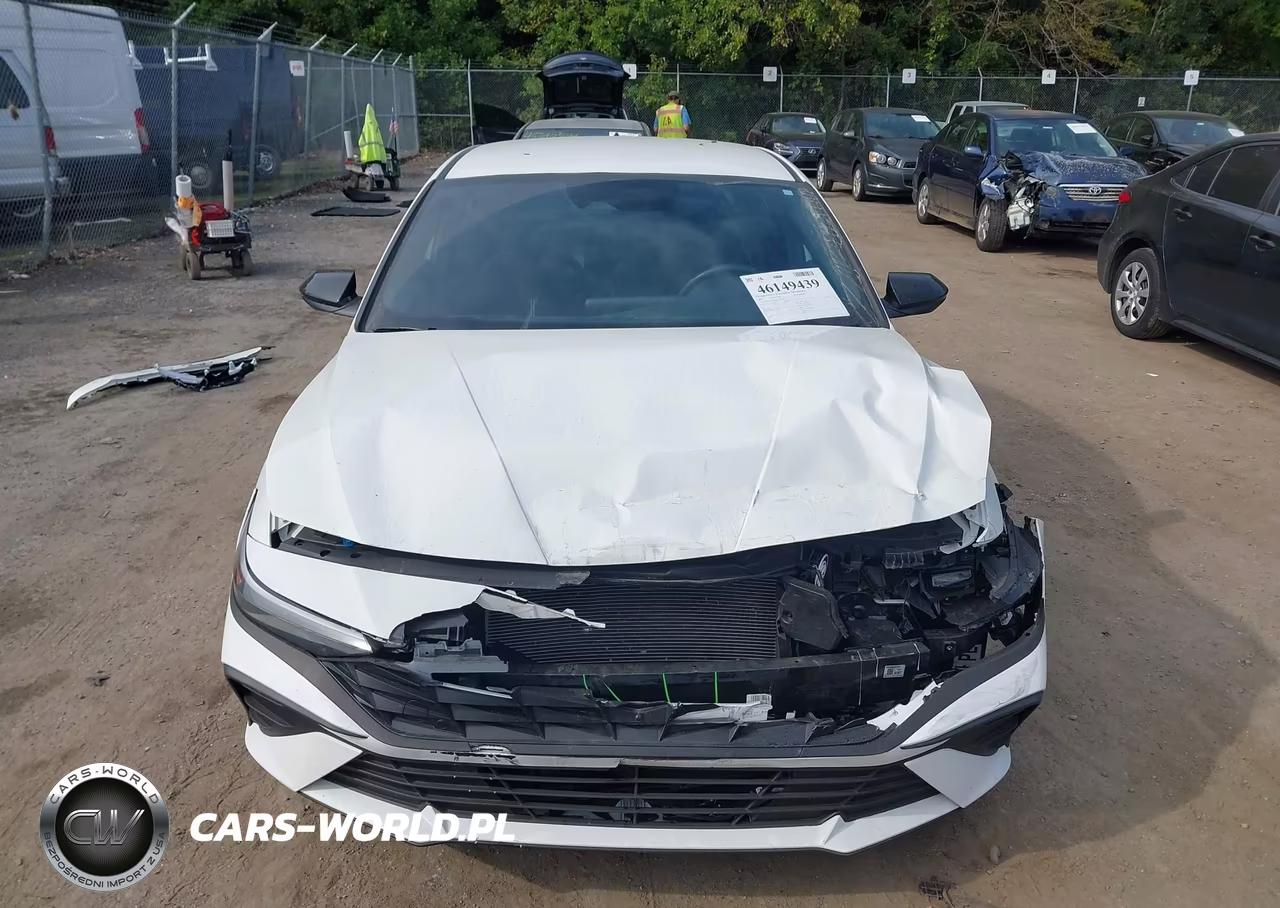 2025 Hyundai Elantra Sel Sport VIN:KMHLM4DG8SU932437 - 12