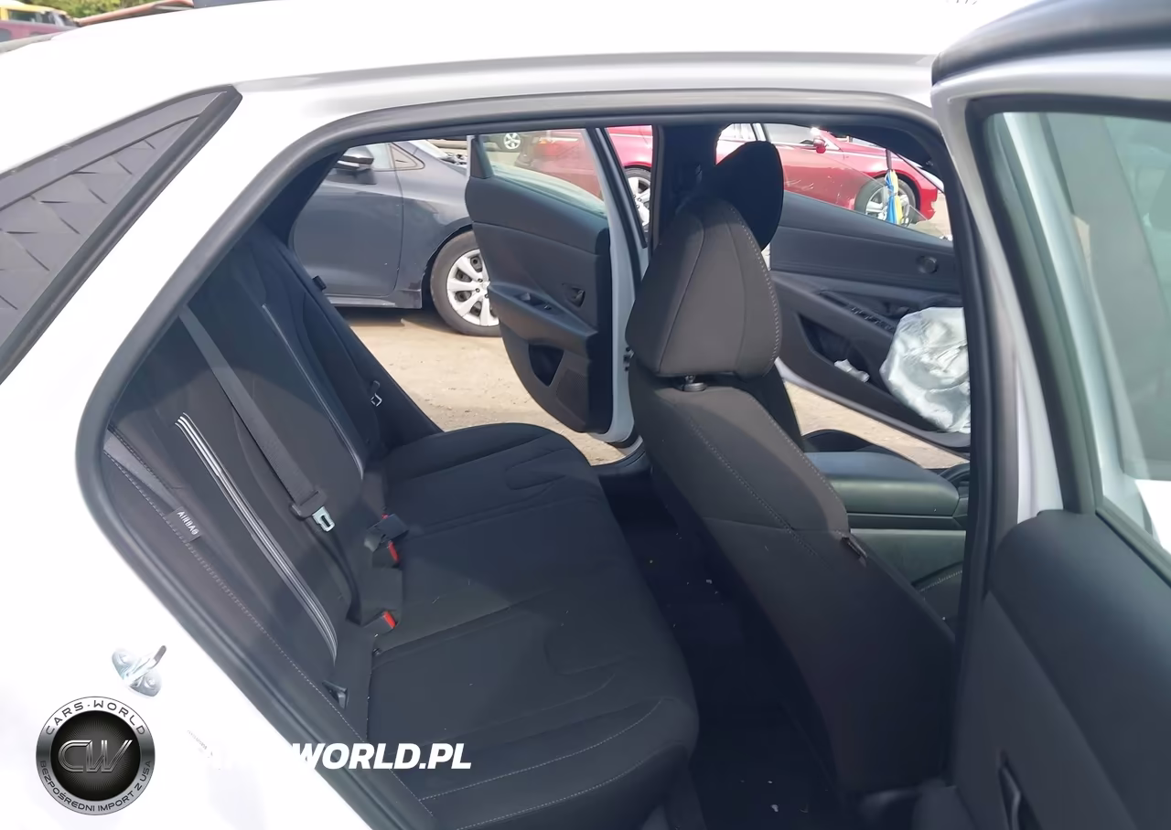 2025 Hyundai Elantra Sel Sport VIN:KMHLM4DG8SU932437 - 8