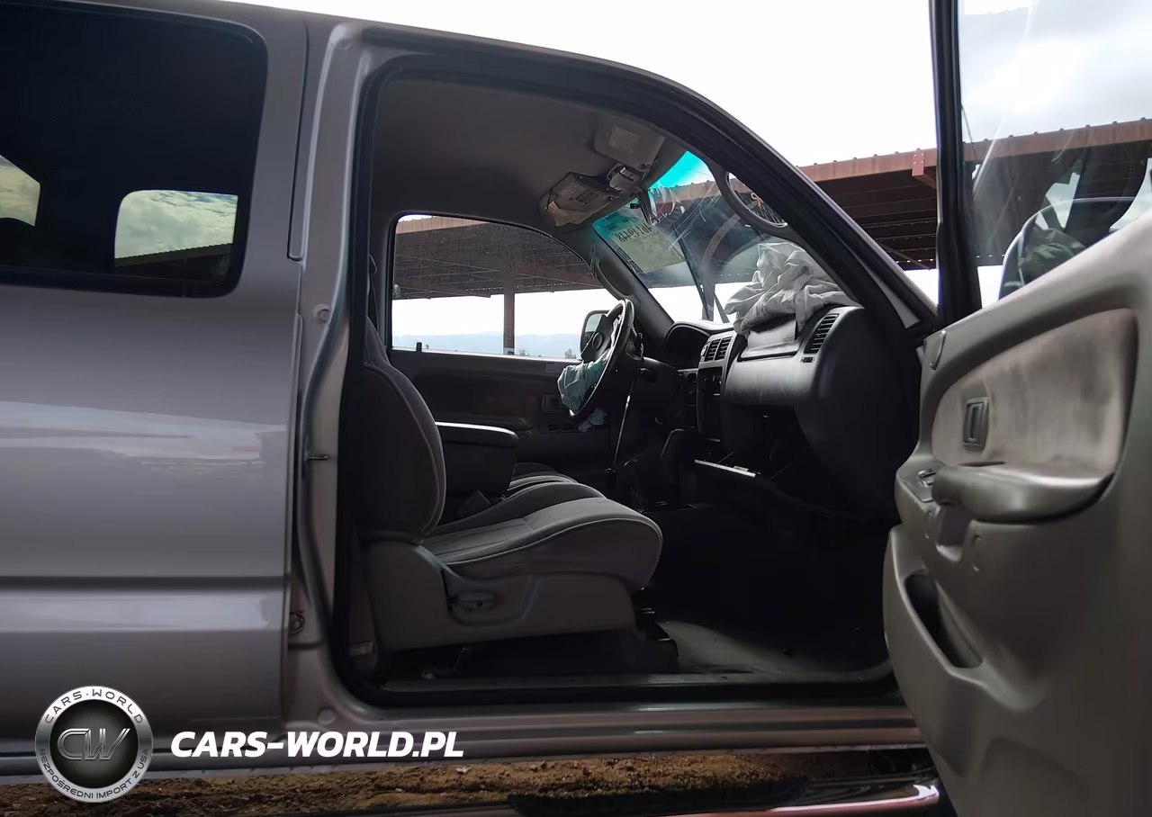 2002 Toyota Tacoma Base V6 VIN:5TEHN72N32Z062095 - 5
