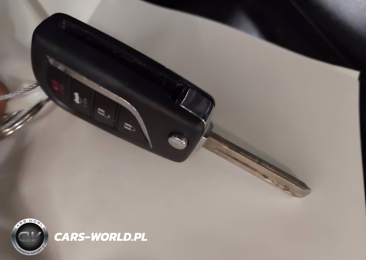 2020 Toyota Corolla Le VIN:JTDEPRAE8LJ083725 - 11