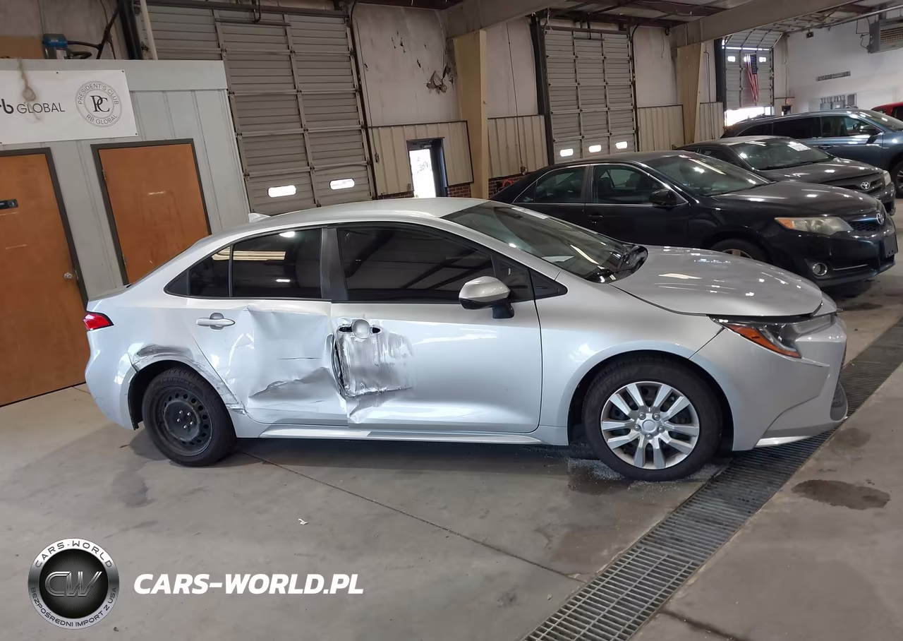 2020 Toyota Corolla Le VIN:JTDEPRAE8LJ083725 - 13