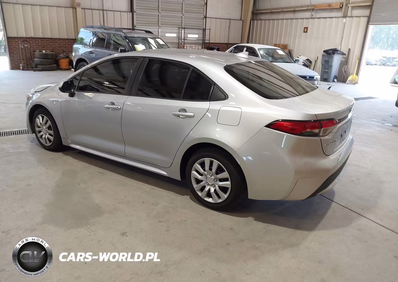 2020 Toyota Corolla Le VIN:JTDEPRAE8LJ083725 - 3