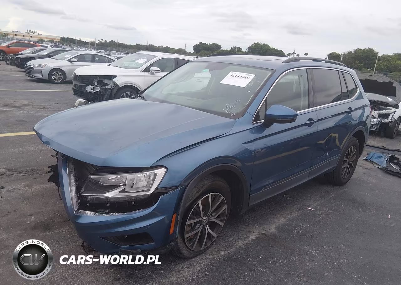 2019 Volkswagen Tiguan 2.0T Se-2.0T Sel-2.0T Sel R-Line-2.0T Sel R-Line Black VIN:3VV3B7AX4KM075779 - 2