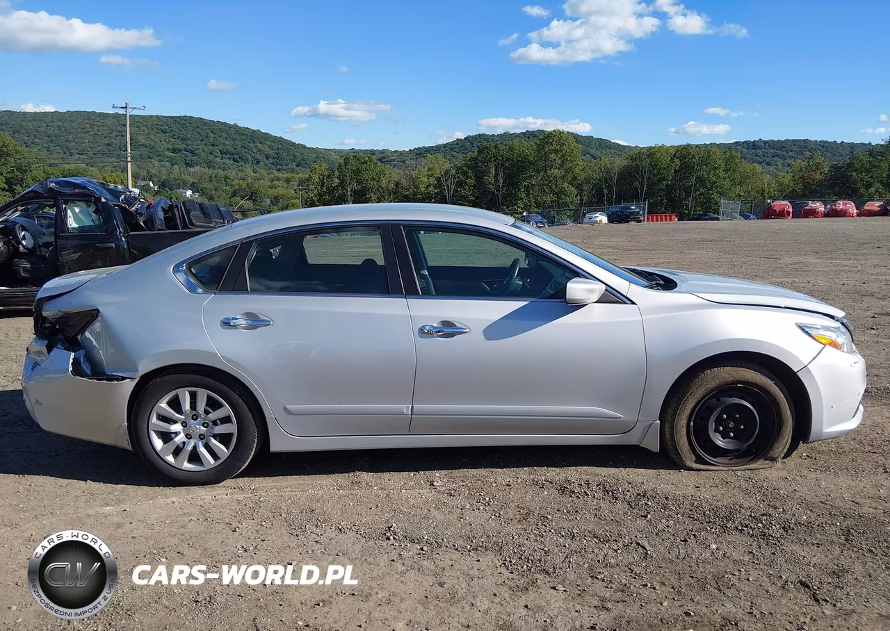 2017 Nissan Altima 2.5 S VIN:1N4AL3AP6HC243174 - 13