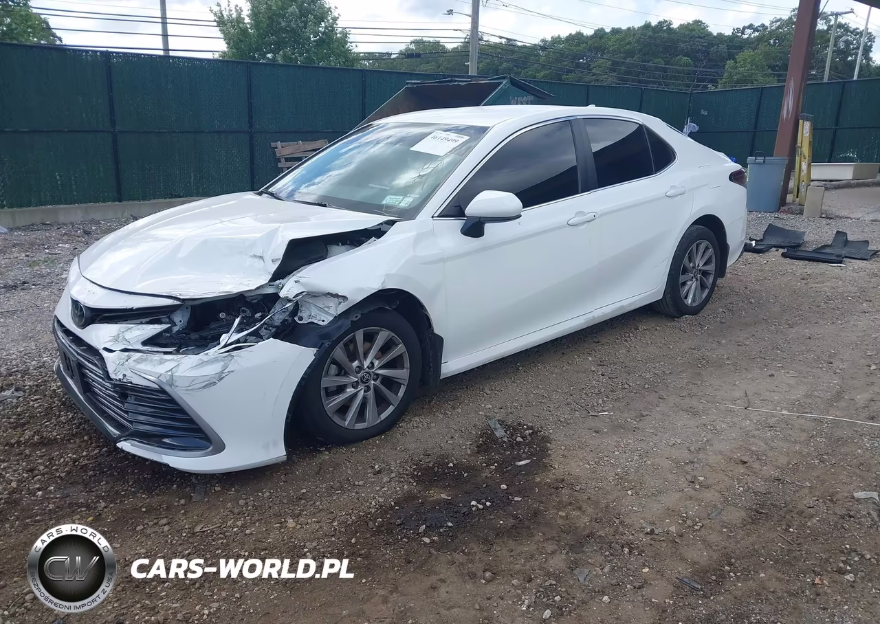 2023 Toyota Camry Le VIN:4T1C11BKXPU076211 - 2