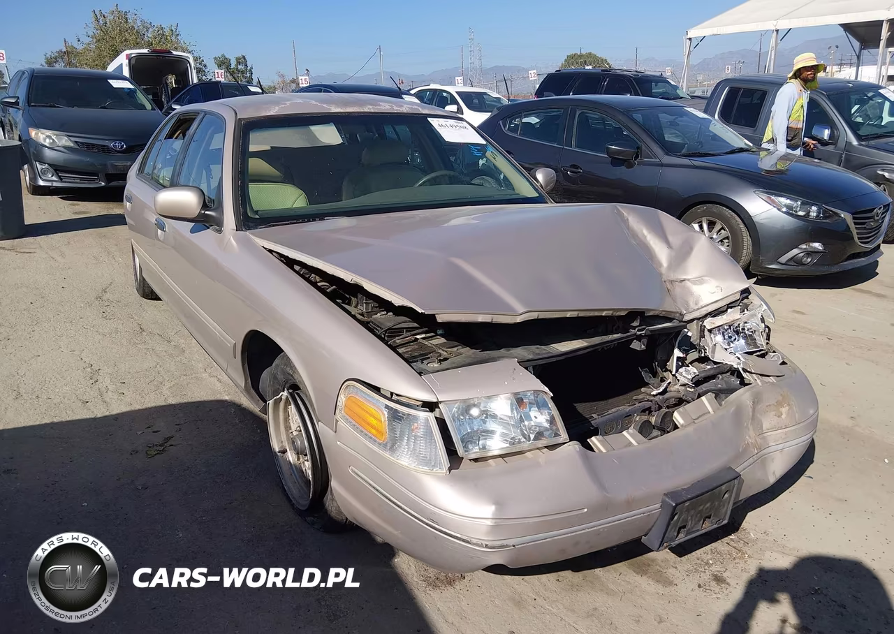 1998 Ford Crown Victoria Lx