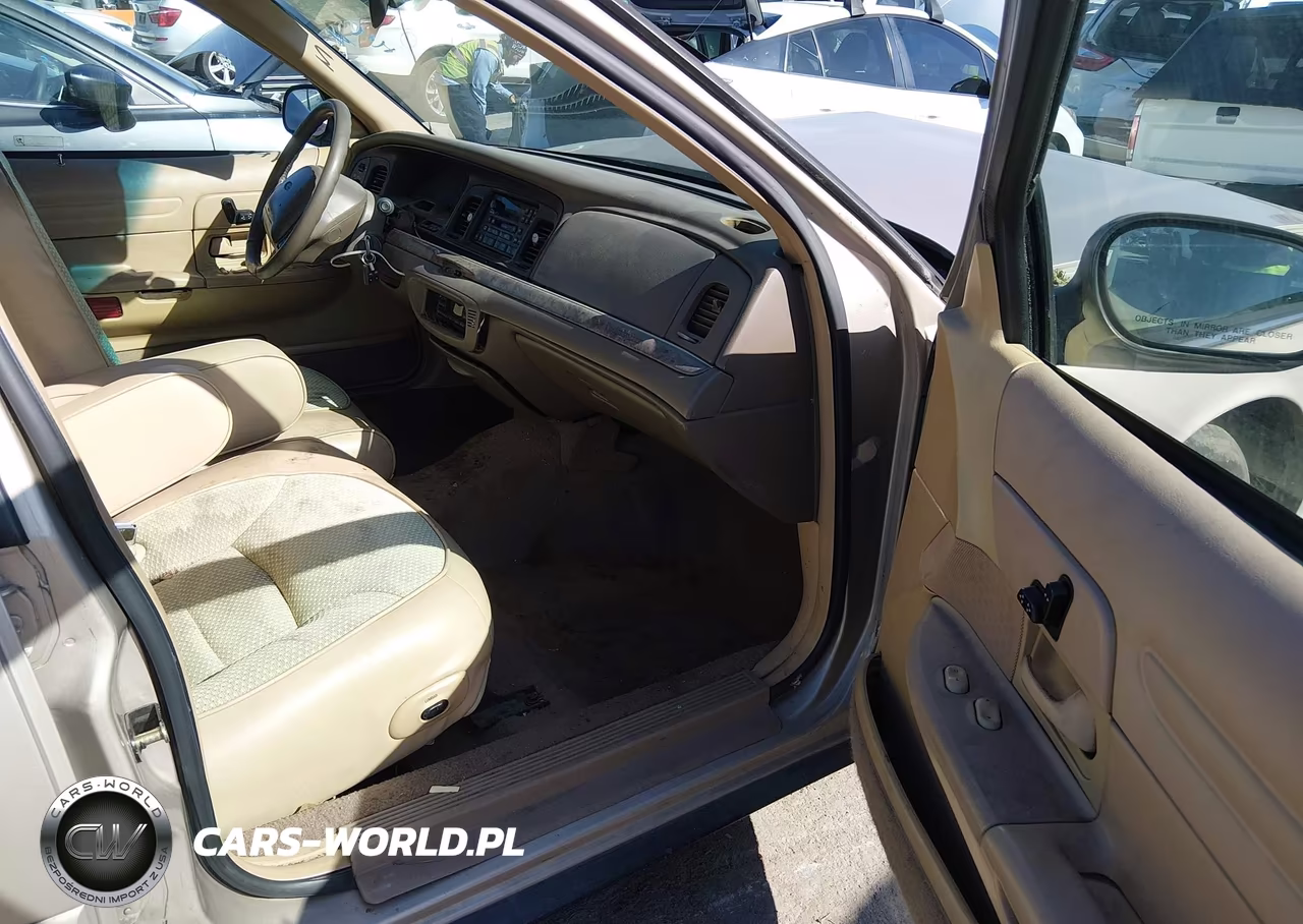 1998 Ford Crown Victoria Lx VIN:2FAFP74W3WX190986 - 5