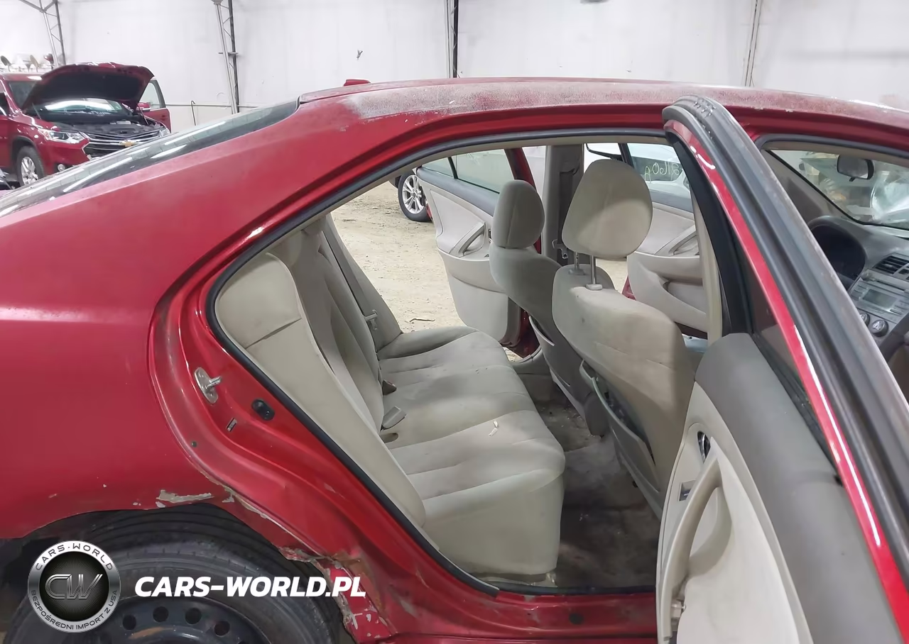 2010 Toyota Camry Le VIN:4T1BF3EK6AU059983 - 8