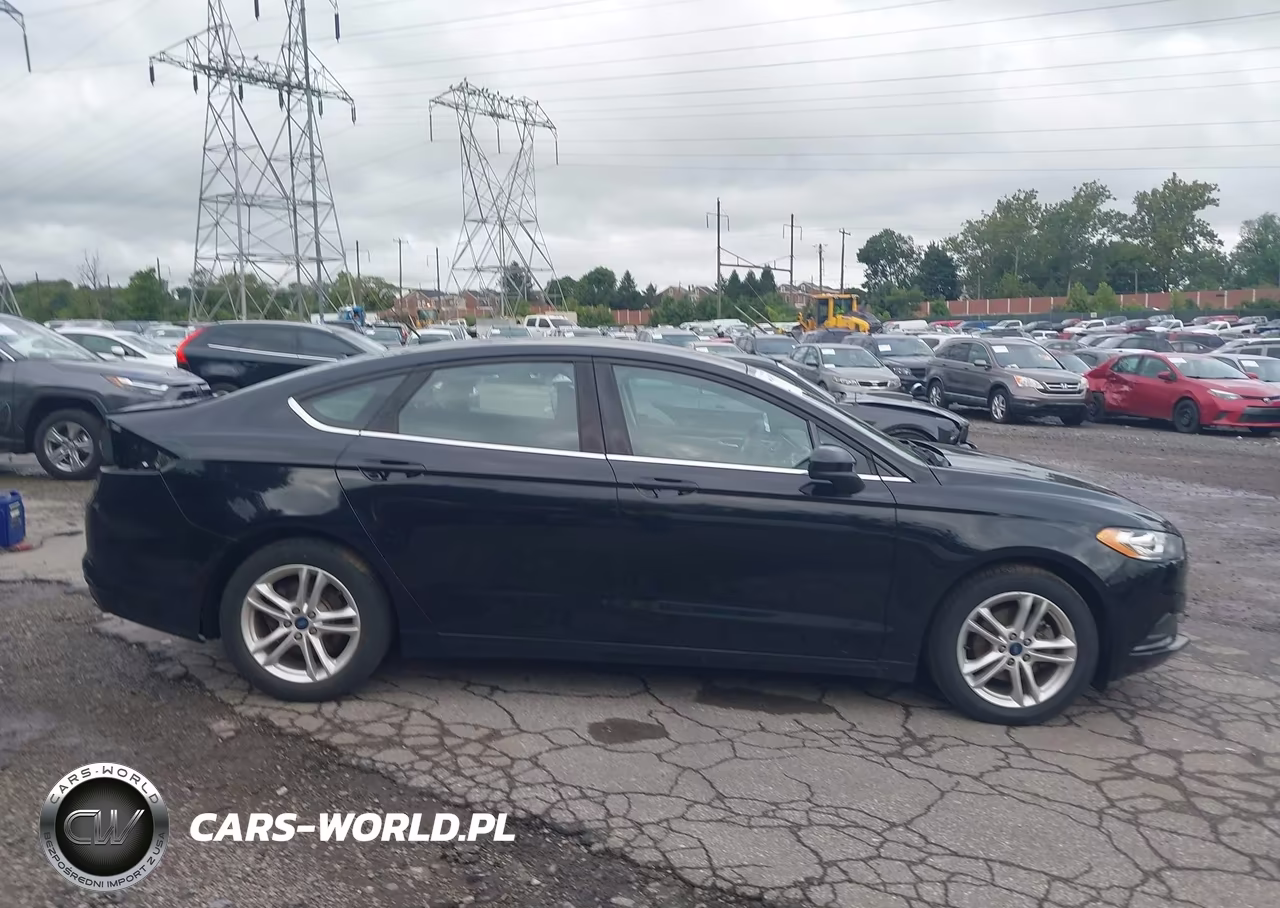 2018 Ford Fusion Se VIN:3FA6P0HDXJR196355 - 14