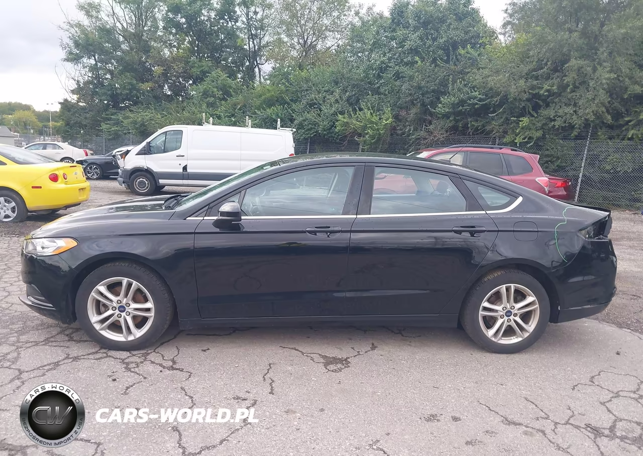 2018 Ford Fusion Se VIN:3FA6P0HDXJR196355 - 15