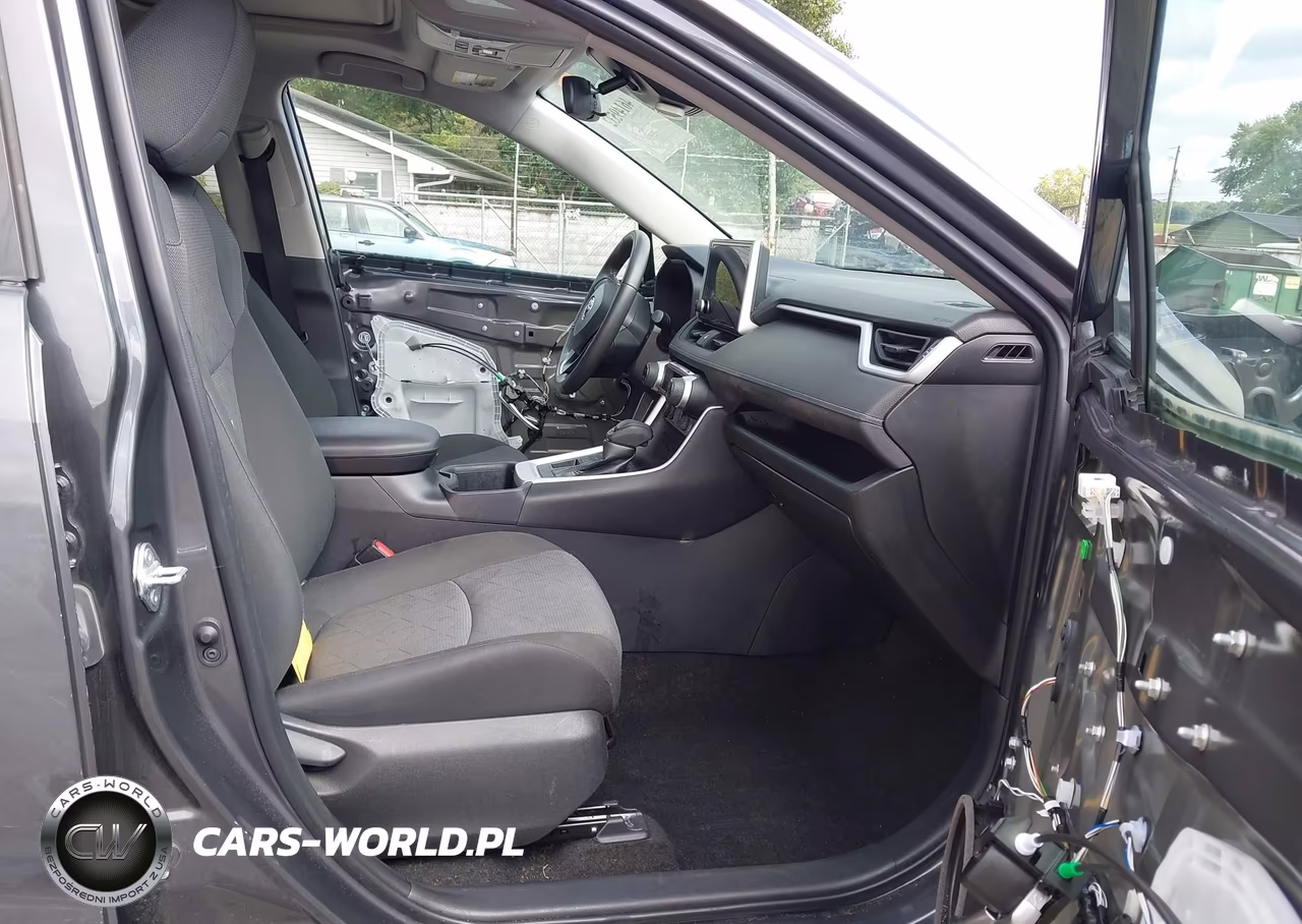 2024 Toyota Rav4 Xle VIN:2T3P1RFV7RW475608 - 5