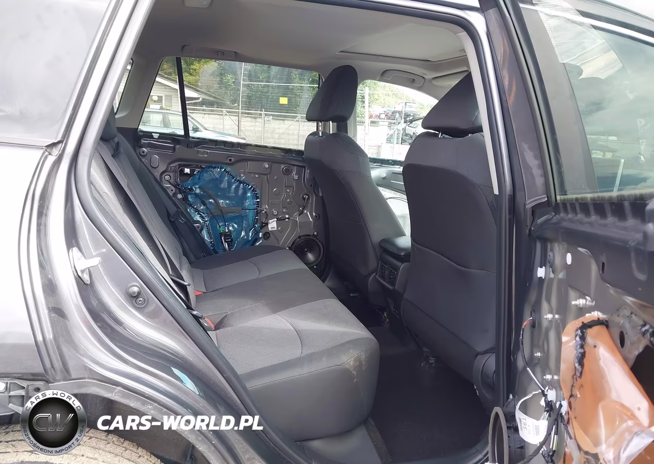 2024 Toyota Rav4 Xle VIN:2T3P1RFV7RW475608 - 8