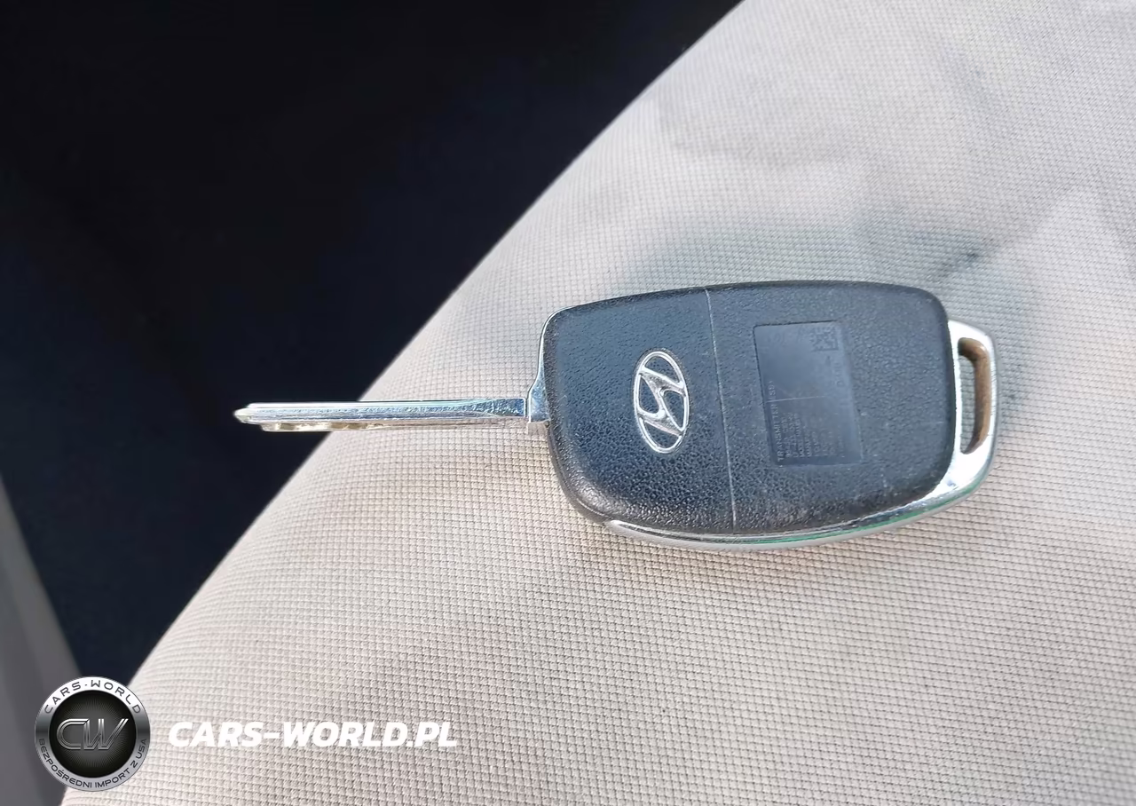 2017 Hyundai Sonata VIN:5NPE24AF8HH550636 - 11