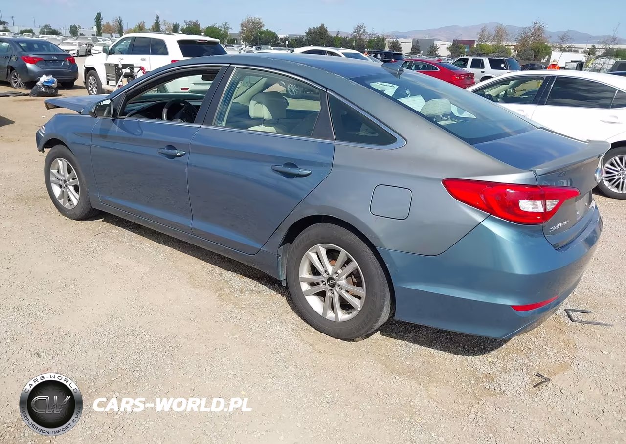 2017 Hyundai Sonata VIN:5NPE24AF8HH550636 - 3