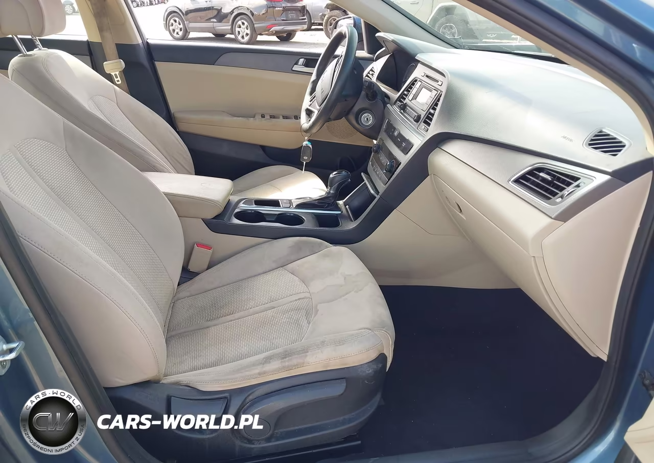 2017 Hyundai Sonata VIN:5NPE24AF8HH550636 - 5