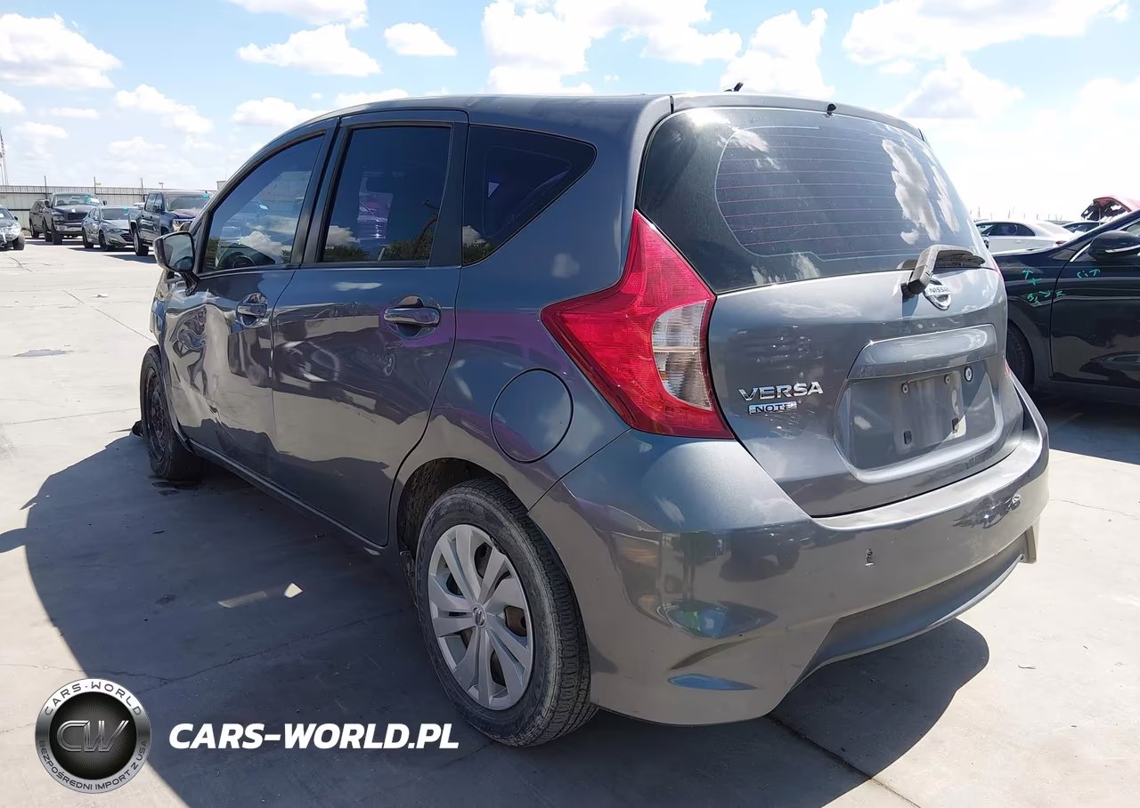 2017 Nissan Versa Note S Plus VIN:3N1CE2CP6HL371734 - 3