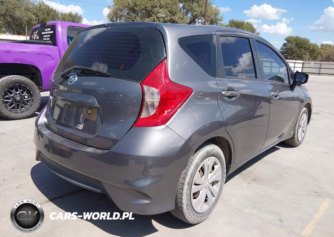 2017 Nissan Versa Note S Plus VIN:3N1CE2CP6HL371734 - 4