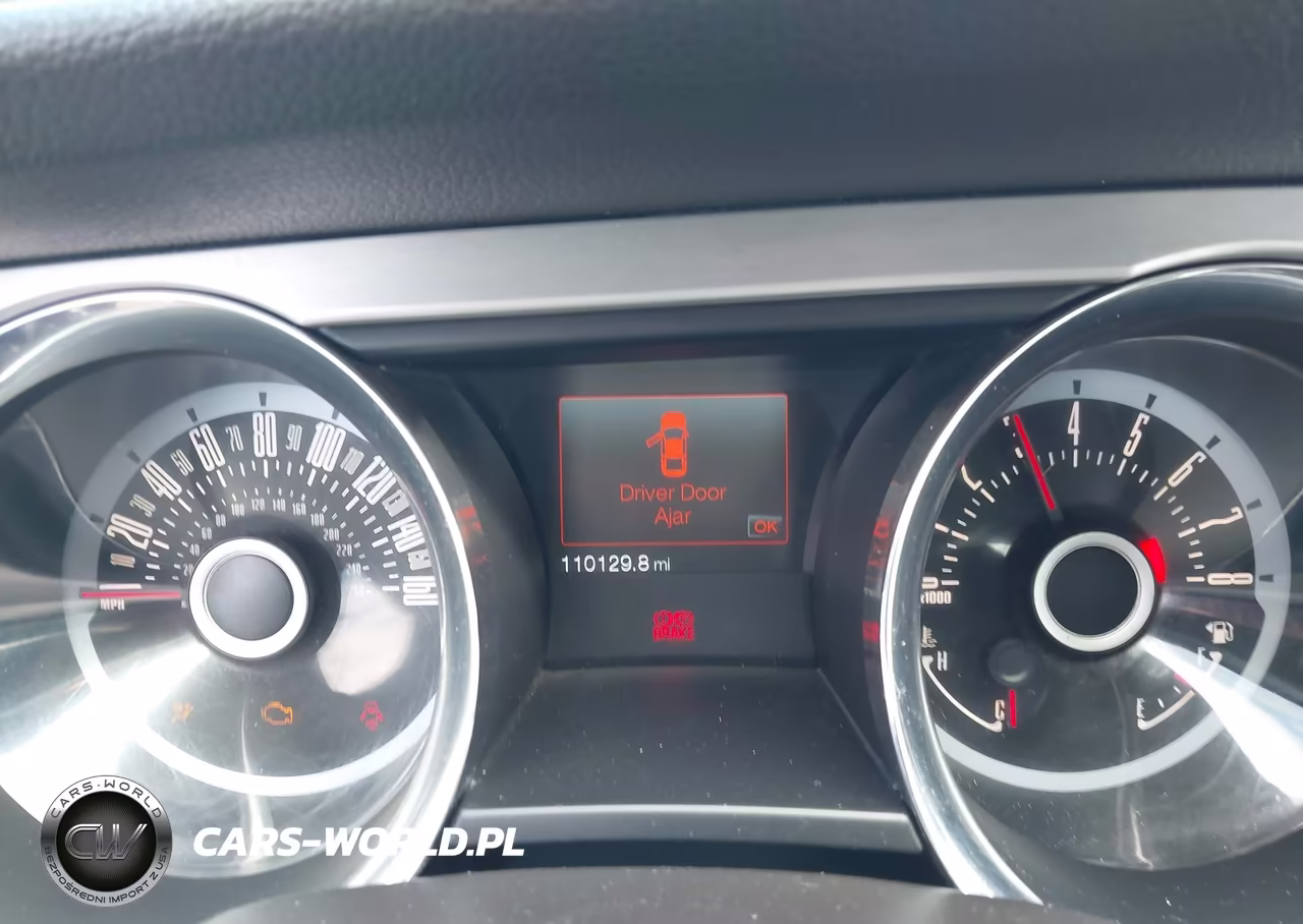 2013 Ford Mustang V6 Premium VIN:1ZVBP8EM6D5213958 - 7