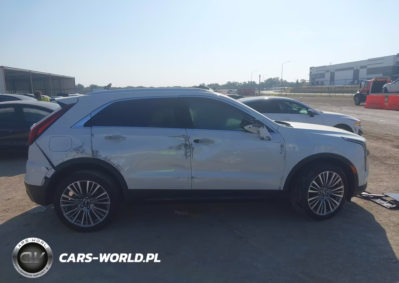 2025 Cadillac Xt4 Fwd Premium Luxury VIN:1GYFZCR41SF144688 - 13