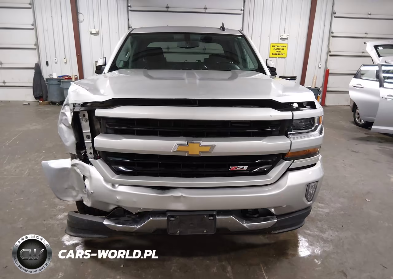 2018 Chevrolet Silverado 1500 2Lt VIN:3GCUKREC3JG532200 - 13