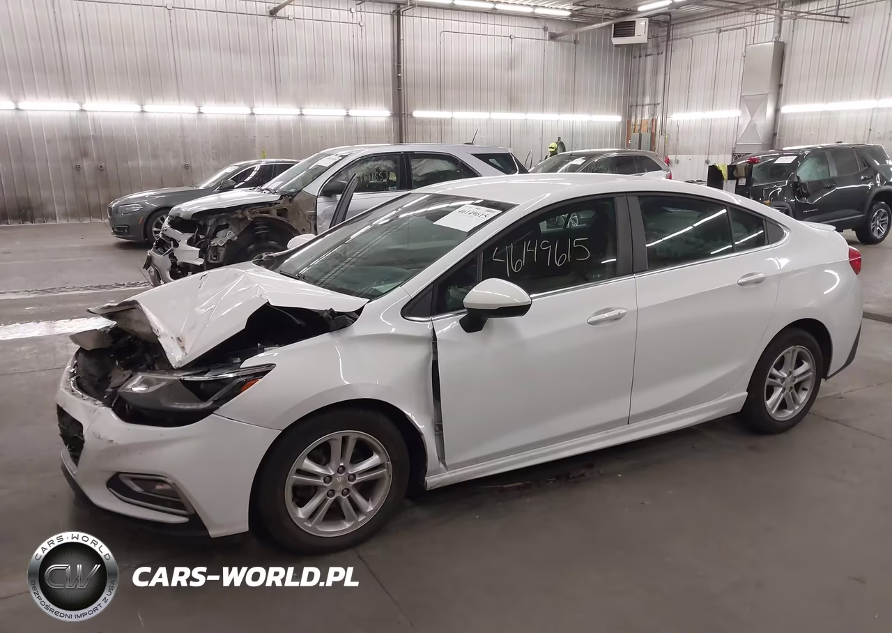 2017 Chevrolet Cruze Lt Auto VIN:1G1BE5SM2H7275212 - 2