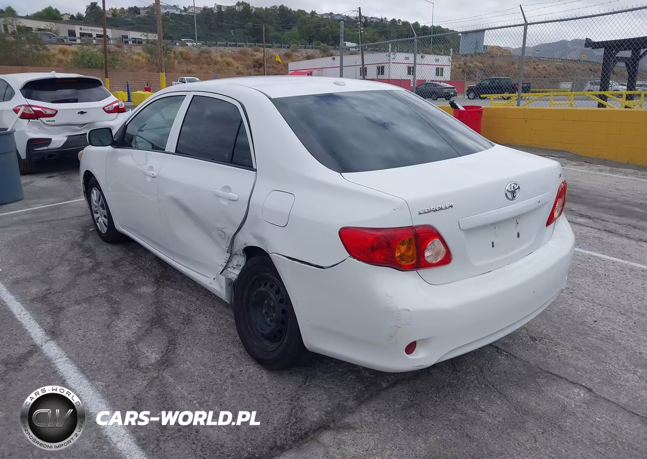 2010 Toyota Corolla Le VIN:1NXBU4EE1AZ338392 - 3