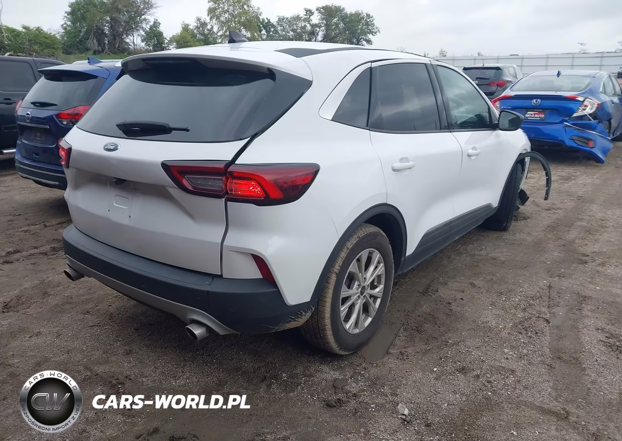 2023 Ford Escape Active VIN:1FMCU9GN2PUB05449 - 4