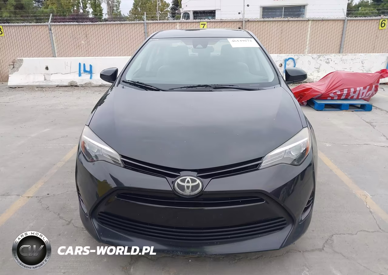 2017 Toyota Corolla Le VIN:2T1BURHEXHC916543 - 12