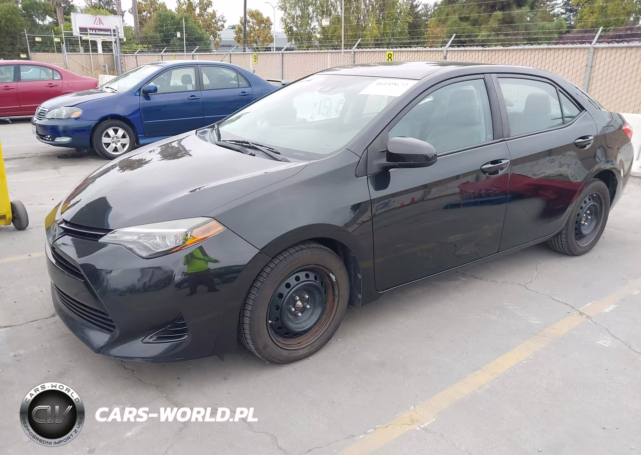 2017 Toyota Corolla Le VIN:2T1BURHEXHC916543 - 2
