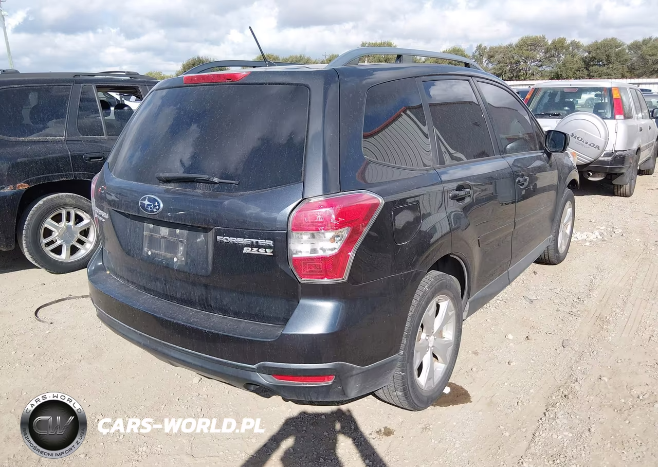 2014 Subaru Forester 2.5I Premium VIN:JF2SJADC1EH402894 - 4