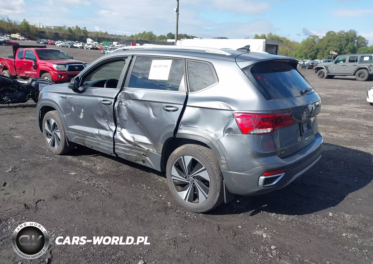 2024 Volkswagen Taos 1.5T Se VIN:3VVVX7B21RM071356 - 3