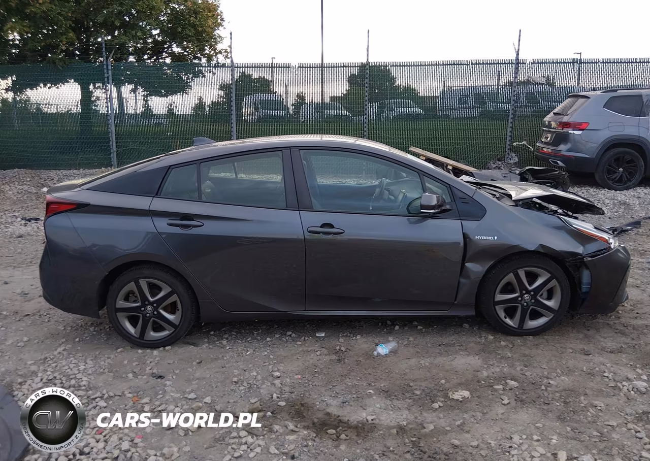 2019 Toyota Prius Limited VIN:JTDKARFU0K3088568 - 14