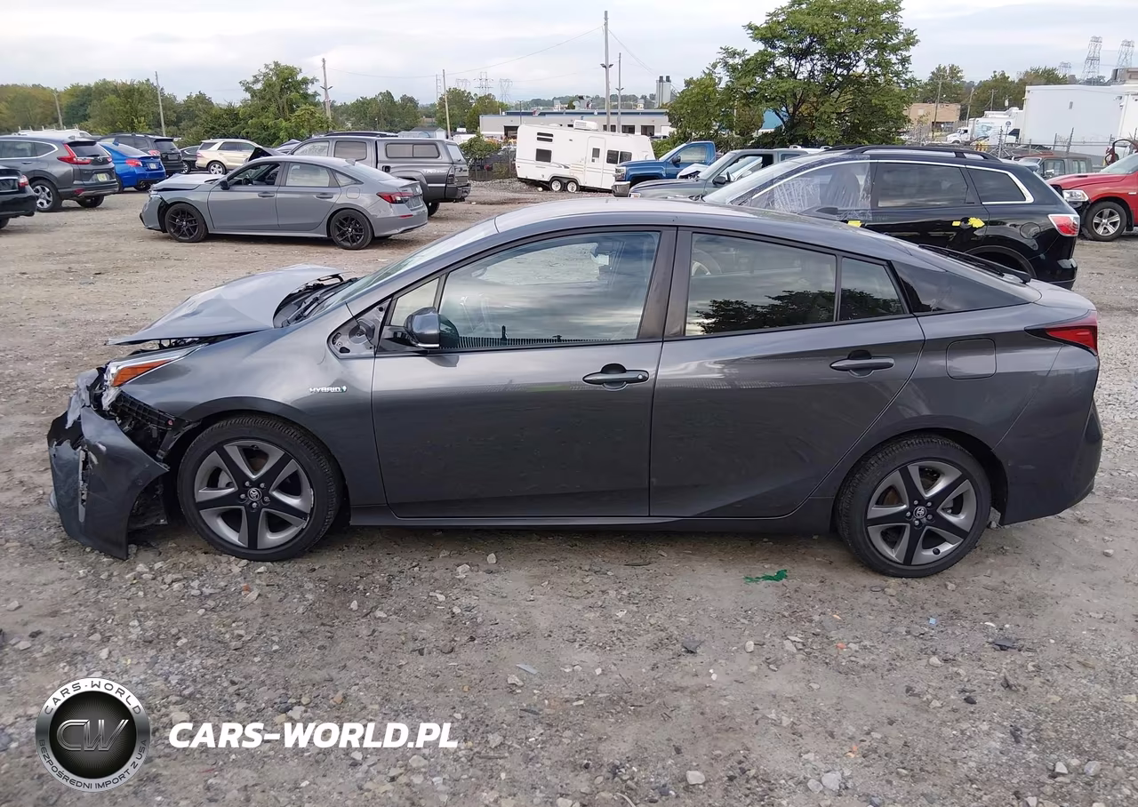 2019 Toyota Prius Limited VIN:JTDKARFU0K3088568 - 15
