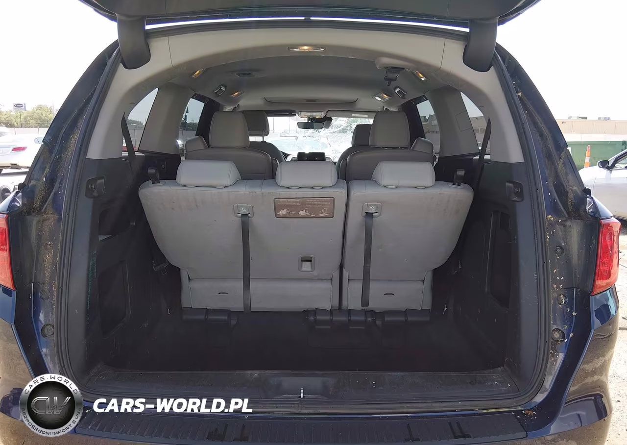 2018 Honda Odyssey Ex-L VIN:5FNRL6H72JB011099 - 16