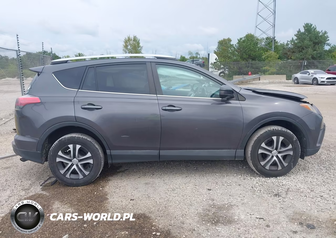 2016 Toyota Rav4 Le VIN:2T3BFREV5GW499495 - 13