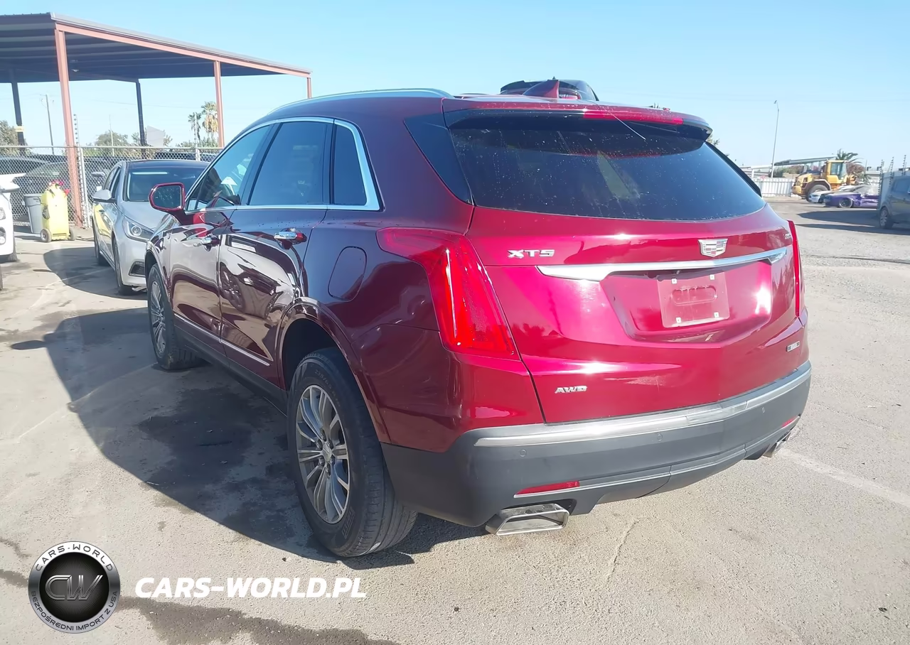 2018 Cadillac Xt5 Luxury VIN:1GYKNDRS9JZ149472 - 3