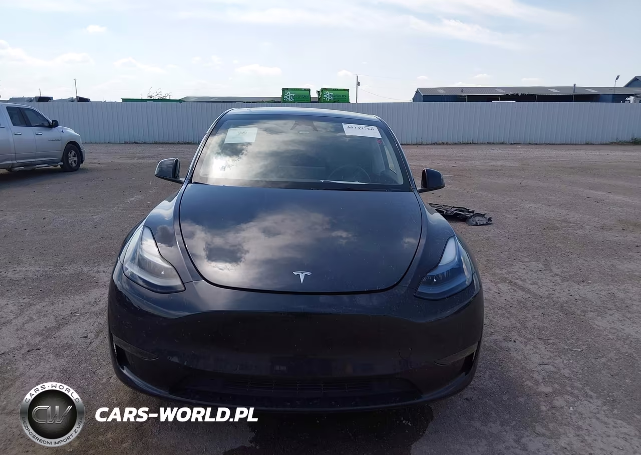 2024 Tesla Model Y Long Range Single Motor Rear-Wheel Drive-Rwd VIN:7SAYGDED3RF209560 - 13