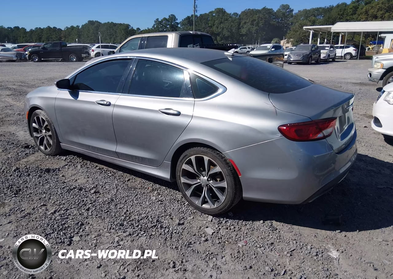 2015 Chrysler 200 C VIN:1C3CCCCG7FN522509 - 3