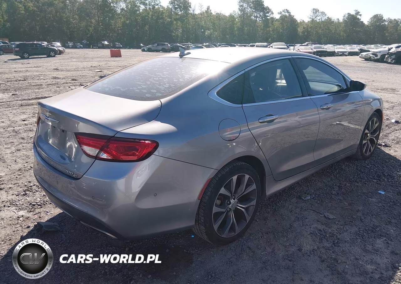 2015 Chrysler 200 C VIN:1C3CCCCG7FN522509 - 4