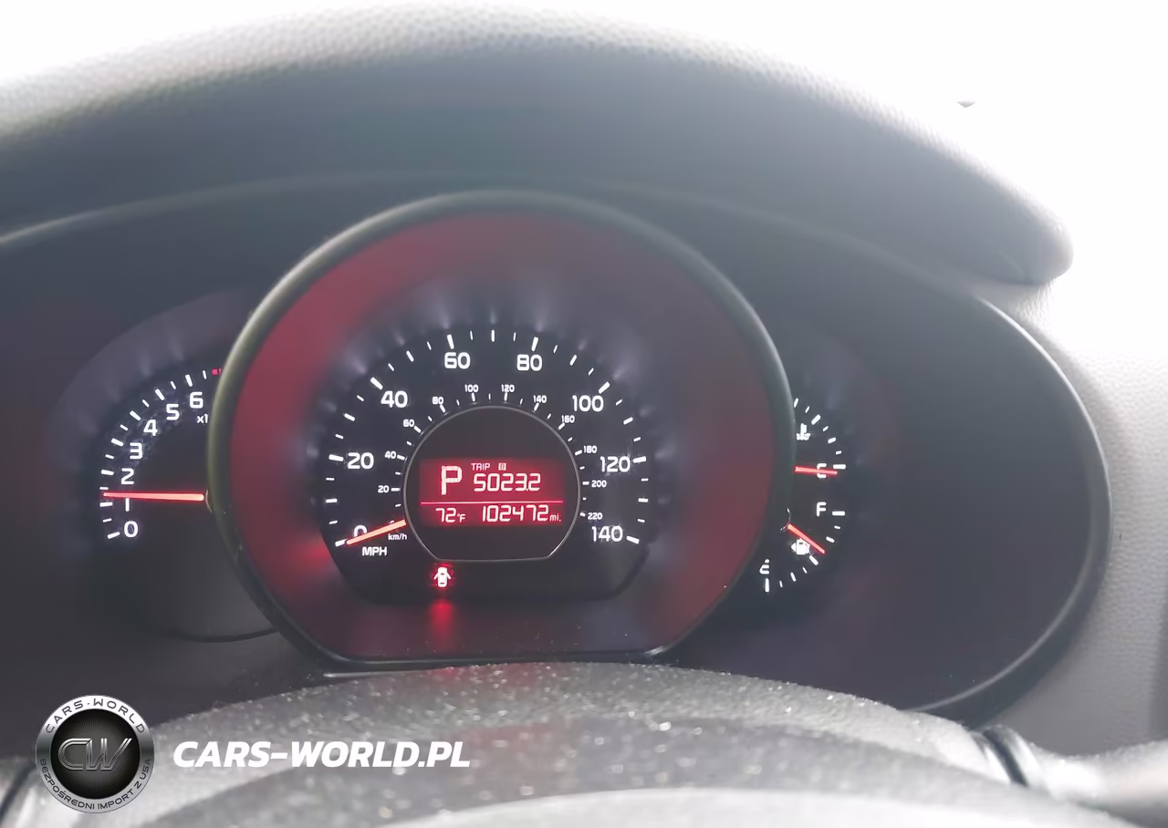 2014 Kia Soul + VIN:KNDJP3A54E7744212 - 15