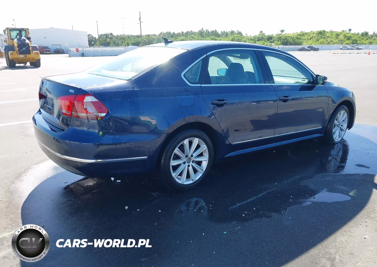 2013 Volkswagen Passat 2.5L Sel Premium VIN:1VWCH7A3XDC133454 - 4