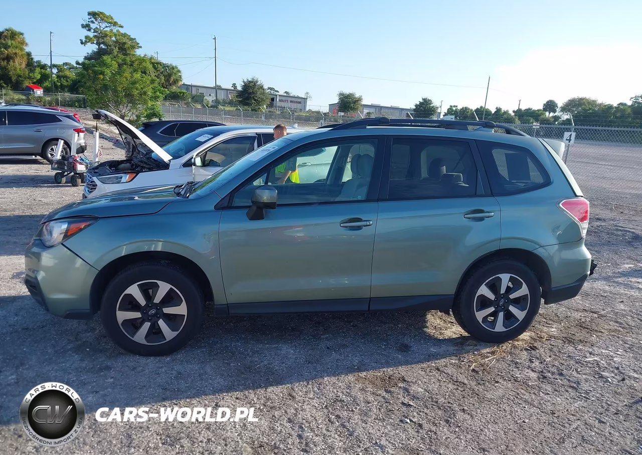 2018 Subaru Forester 2.5I Premium VIN:JF2SJAGC3JH591361 - 14