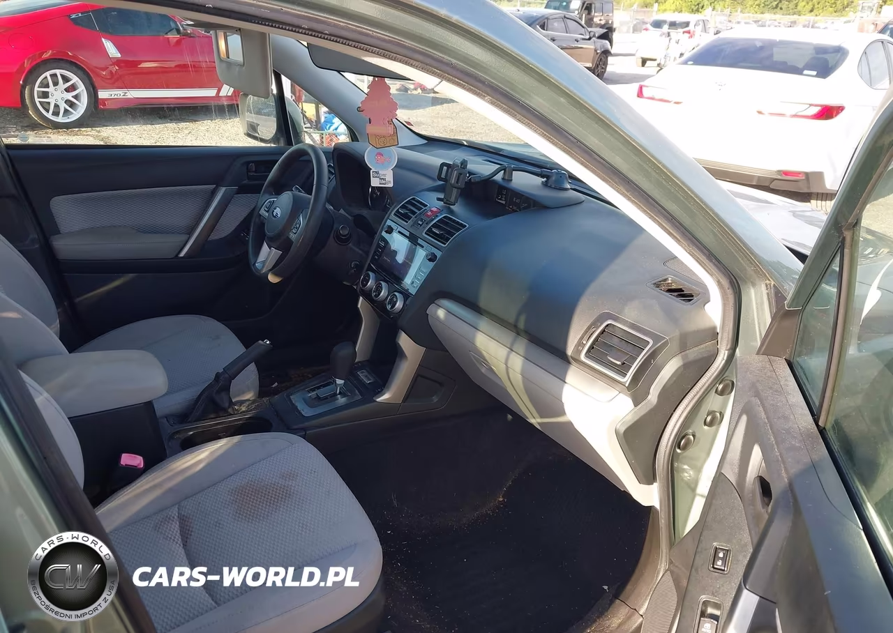 2018 Subaru Forester 2.5I Premium VIN:JF2SJAGC3JH591361 - 5