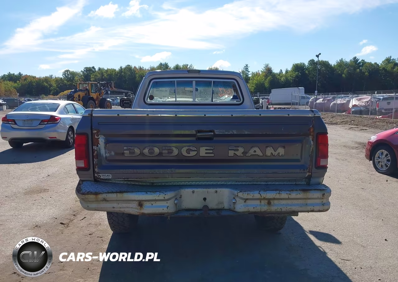 1989 Dodge W-Series W100 VIN:1B7HM06Y7KS031001 - 15