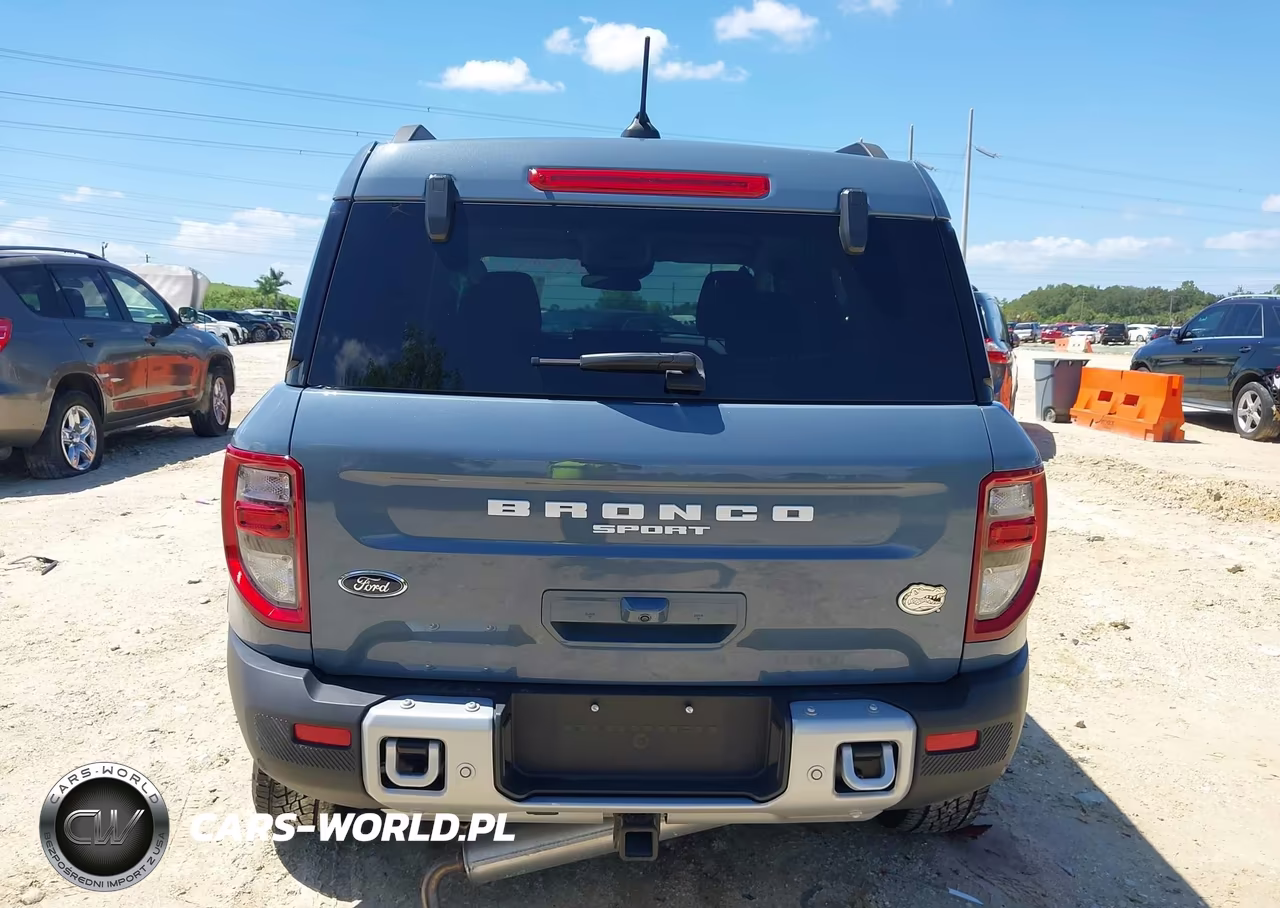2025 Ford Bronco Sport Big Bend VIN:3FMCR9BNXSRE60538 - 16