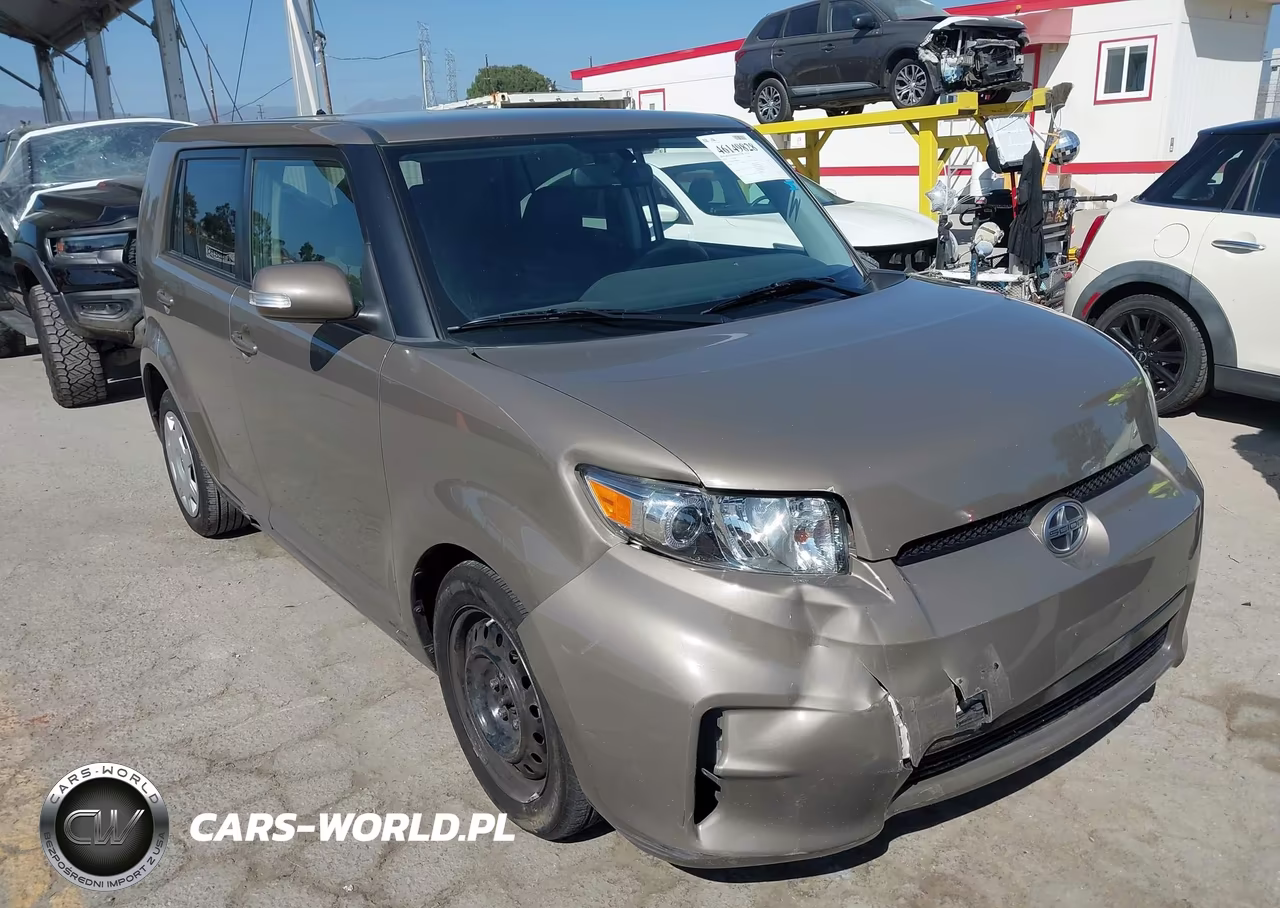 2013 Scion Xb – zdjęcie 1 z 12